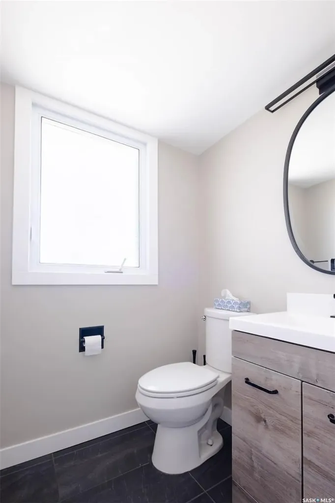 324 Lockwood Road Regina SK S4S 6E2