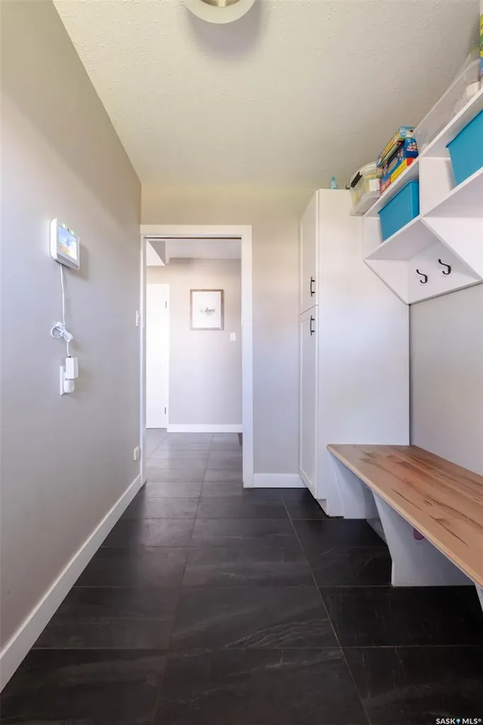 324 Lockwood Road Regina SK S4S 6E2
