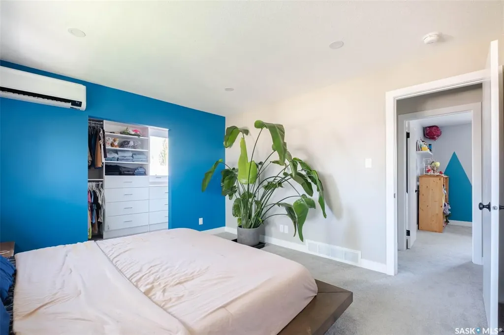 324 Lockwood Road Regina SK S4S 6E2