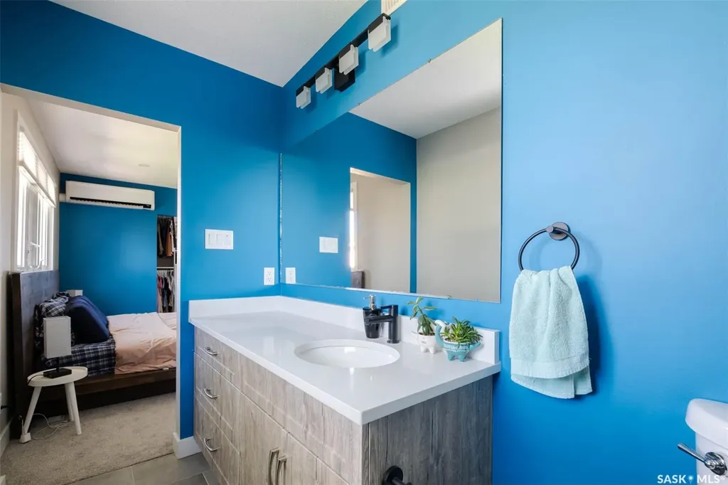 324 Lockwood Road Regina SK S4S 6E2
