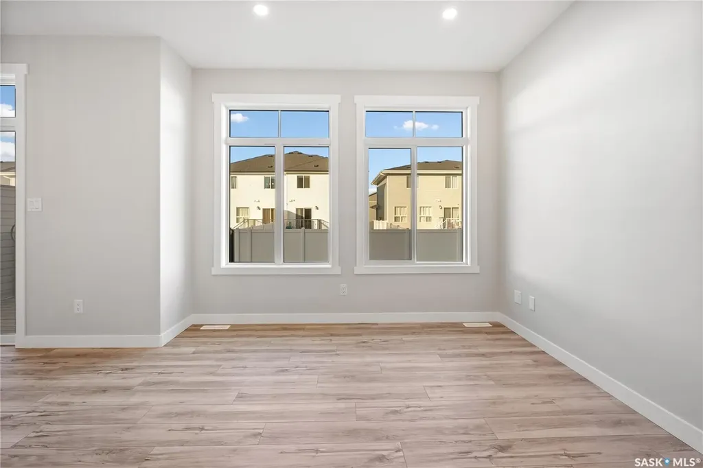 202 Fortosky Crescent Saskatoon SK S7M 5X3