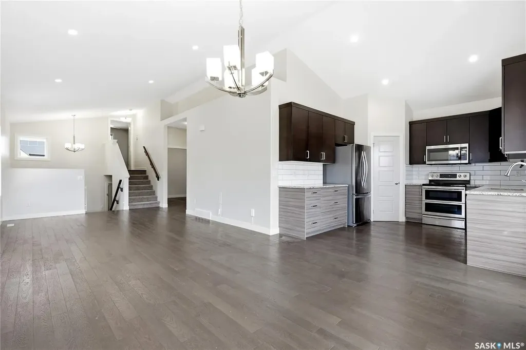 270 Newton Link Saskatoon SK S7V 0M8