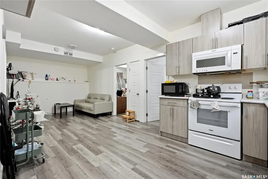 270 Newton Link Saskatoon SK S7V 0M8