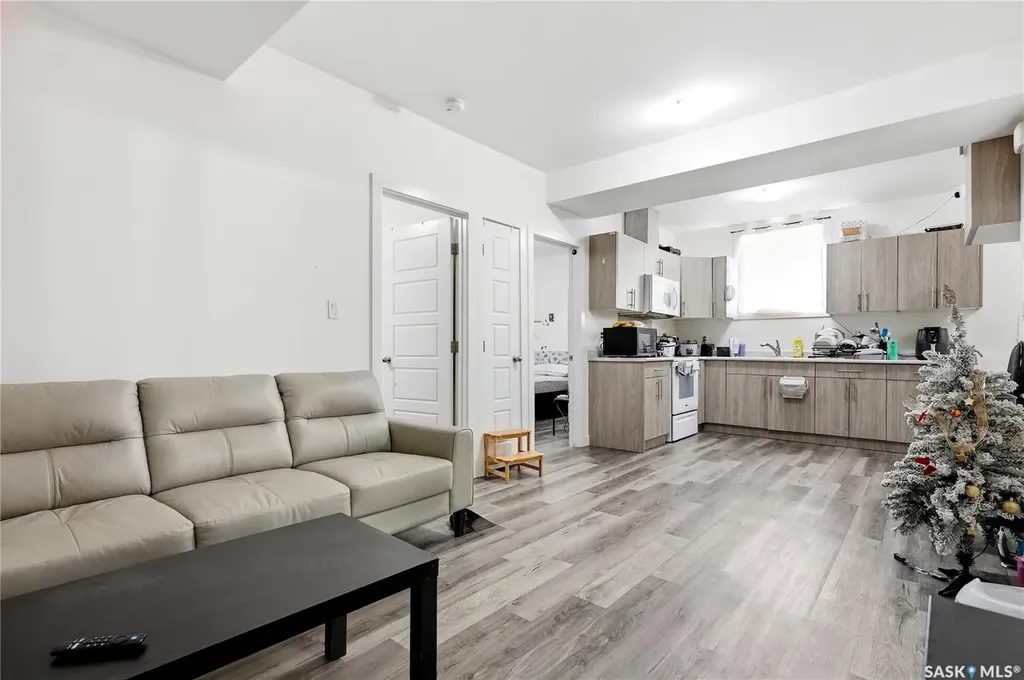 270 Newton Link Saskatoon SK S7V 0M8