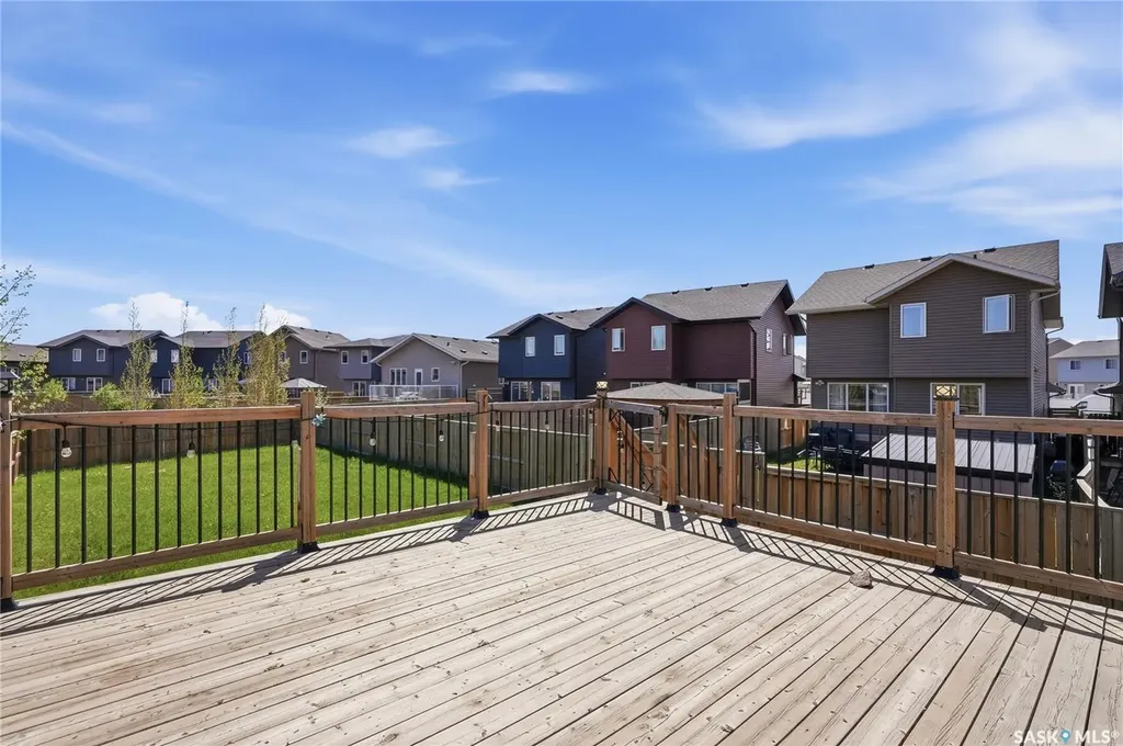 270 Newton Link Saskatoon SK S7V 0M8