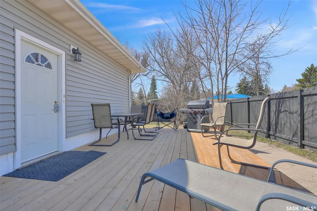 2050 Jubilee Avenue Regina SK S4S 3T8
