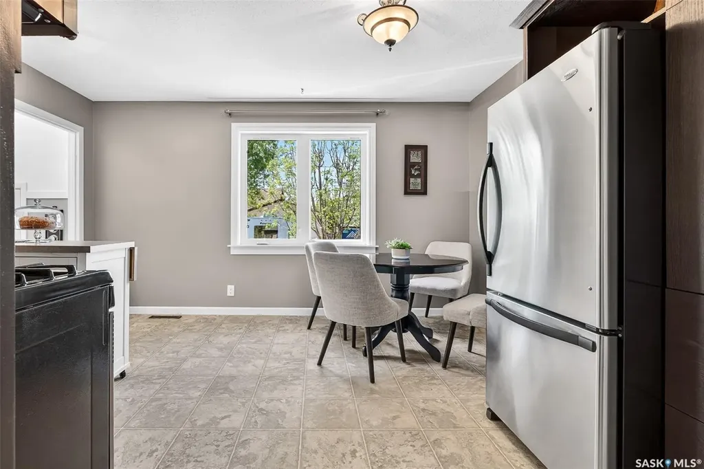 923 Francis Street Moose Jaw SK S6H 3B3
