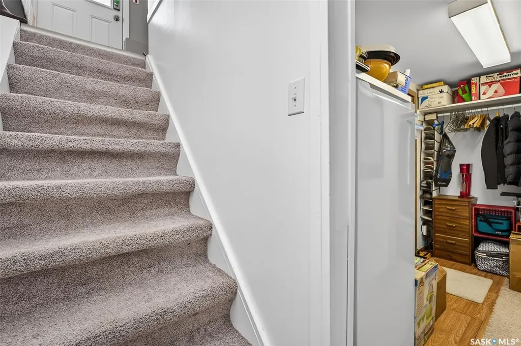 923 Francis Street Moose Jaw SK S6H 3B3