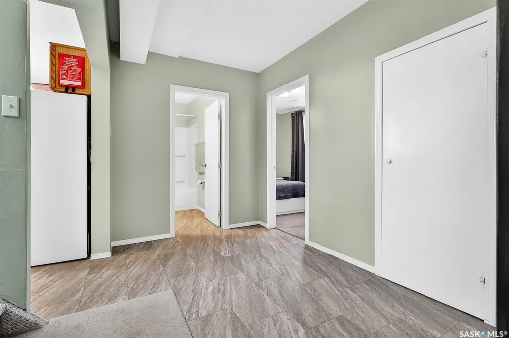 923 Francis Street Moose Jaw SK S6H 3B3