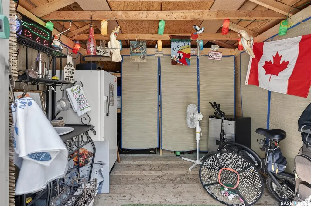 923 Francis Street Moose Jaw SK S6H 3B3