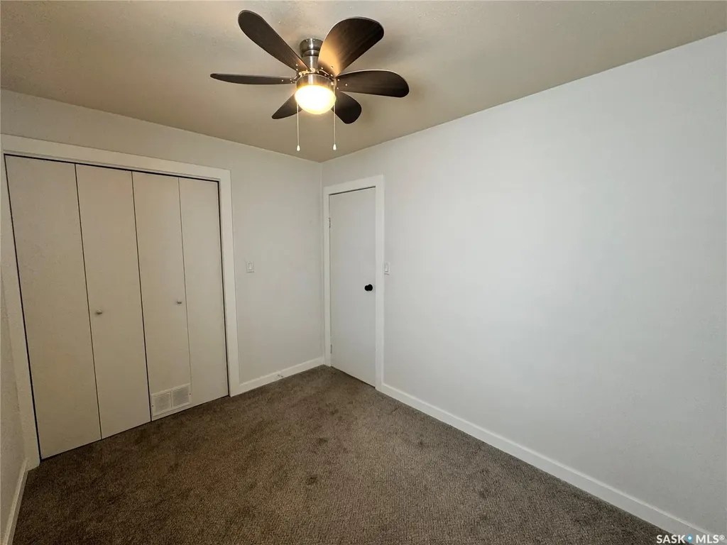 127 2nd Avenue W Biggar SK S0K 0M0