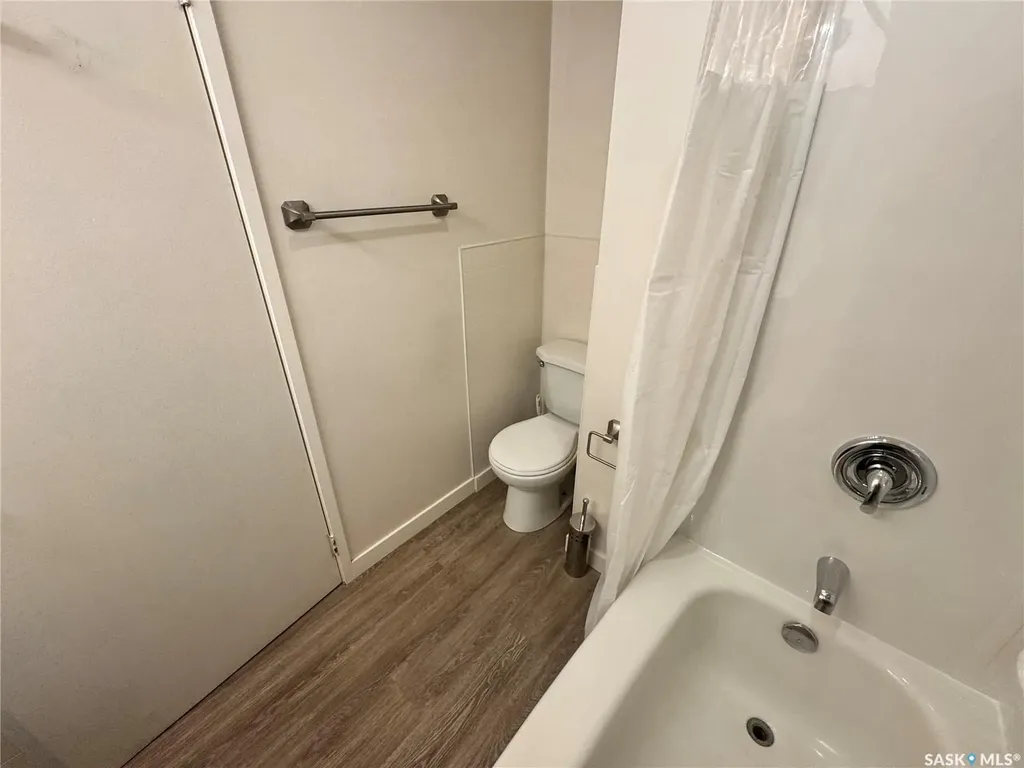 127 2nd Avenue W Biggar SK S0K 0M0