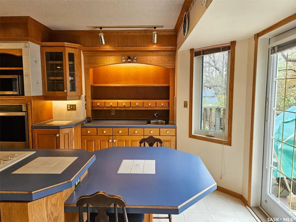 720 Whyte Avenue Swift Current SK S9H 1P7