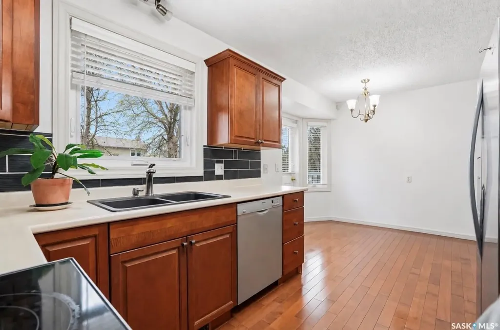 314 Waterbury Road Saskatoon SK S7J 4T9