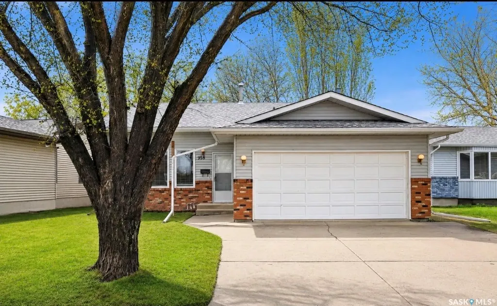 314 Waterbury Road Saskatoon SK S7J 4T9