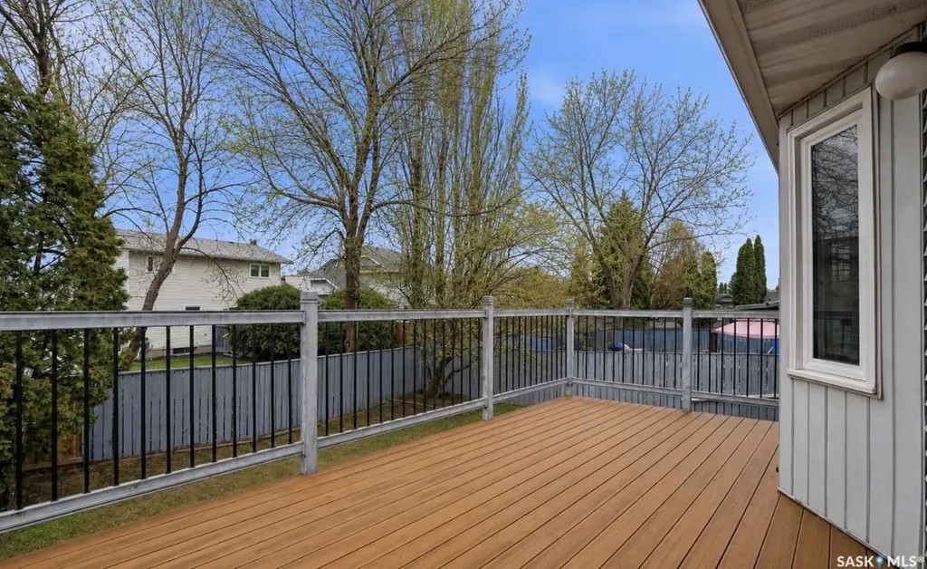 314 Waterbury Road Saskatoon SK S7J 4T9