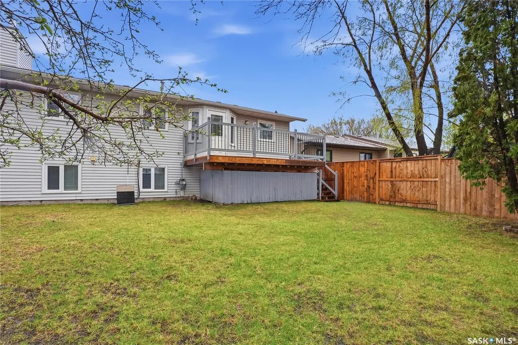 314 Waterbury Road Saskatoon SK S7J 4T9