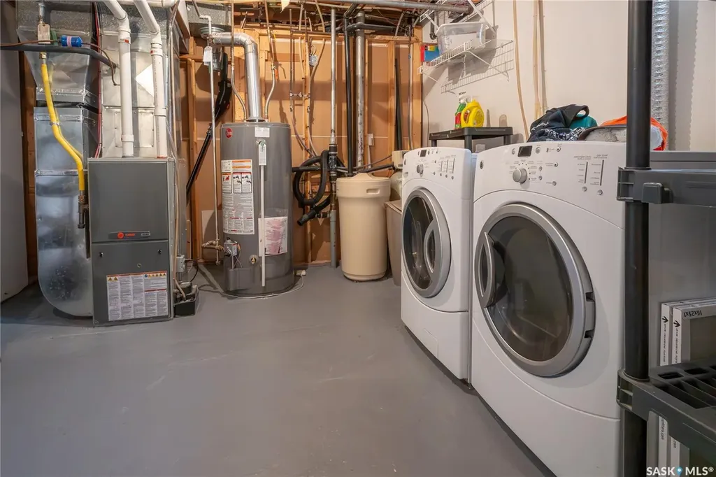 242 Fifth Avenue N Yorkton SK S3N 0Z9