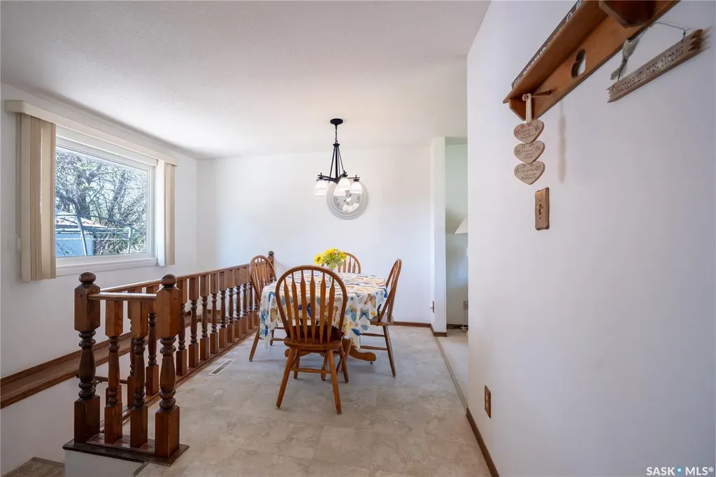 242 Fifth Avenue N Yorkton SK S3N 0Z9