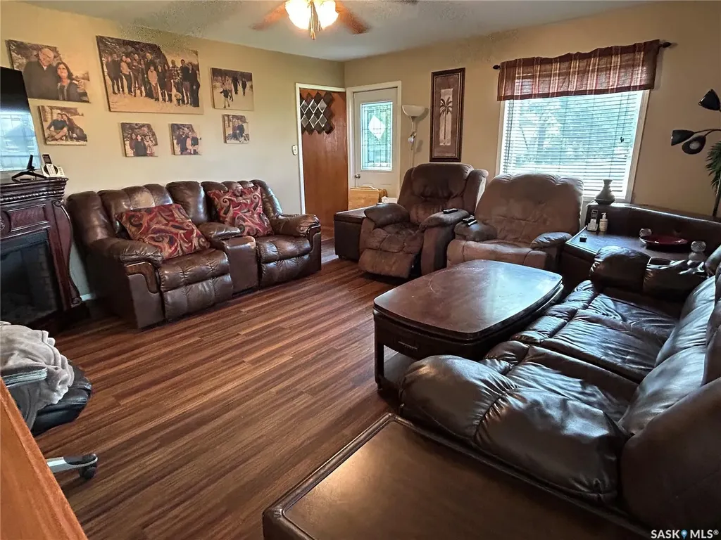 301 Tavistock Avenue Torquay SK S0C 2L0