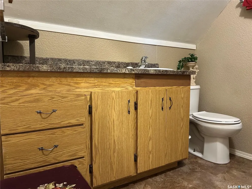 301 Tavistock Avenue Torquay SK S0C 2L0