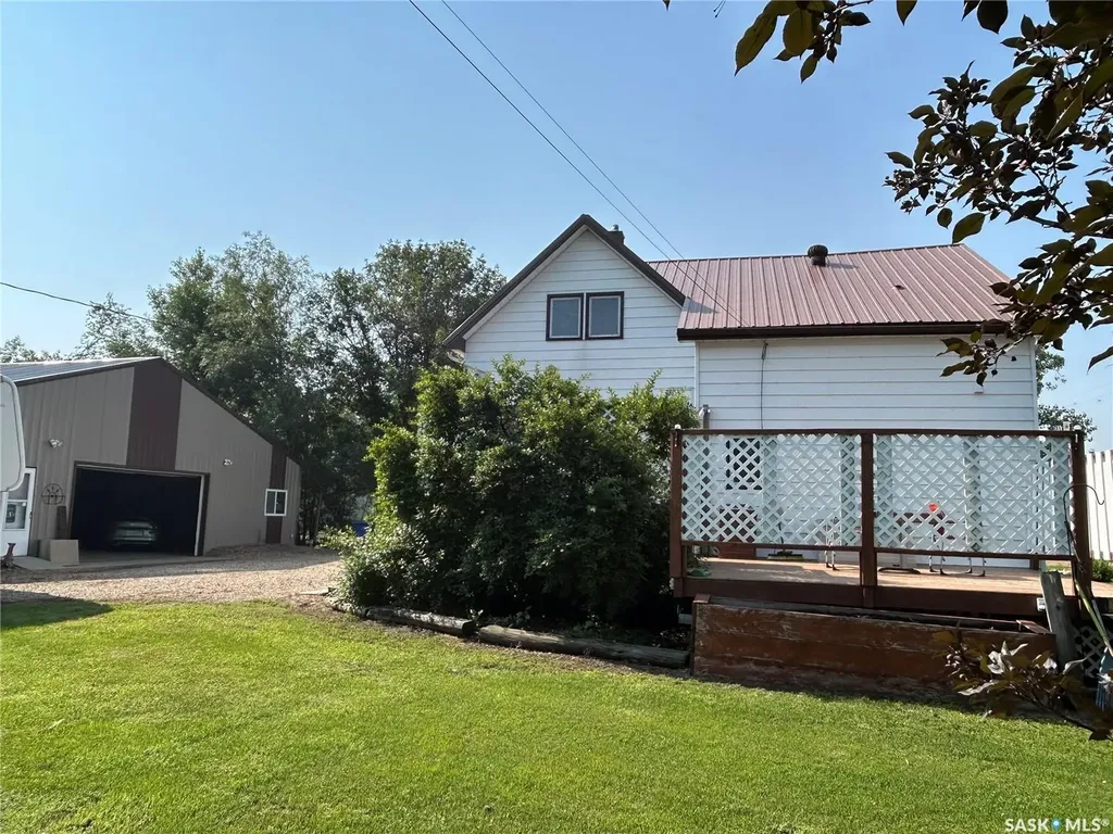 301 Tavistock Avenue Torquay SK S0C 2L0