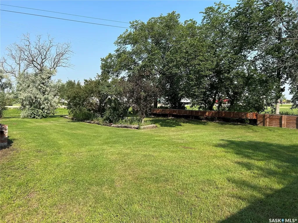 301 Tavistock Avenue Torquay SK S0C 2L0
