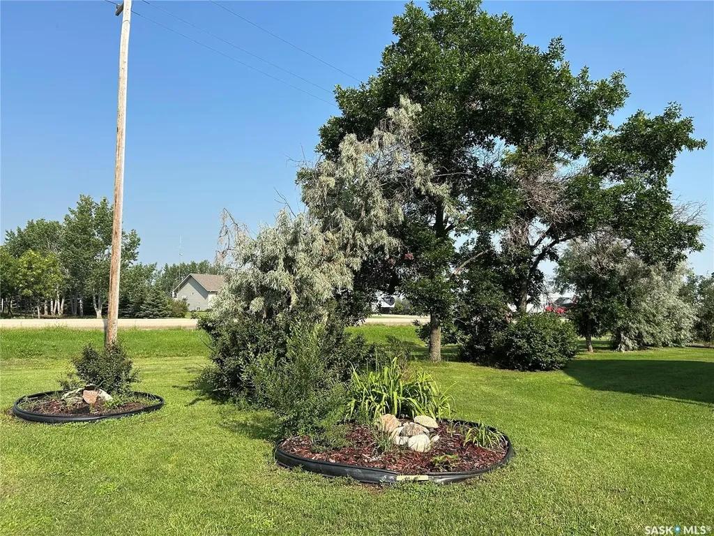 301 Tavistock Avenue Torquay SK S0C 2L0