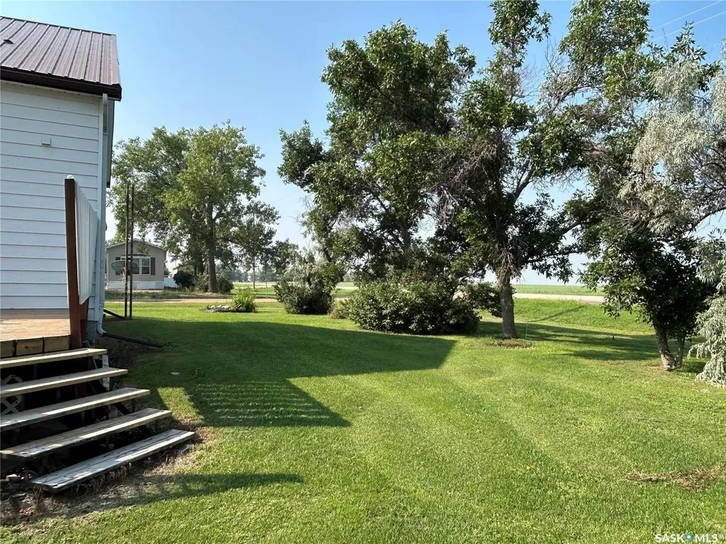 301 Tavistock Avenue Torquay SK S0C 2L0