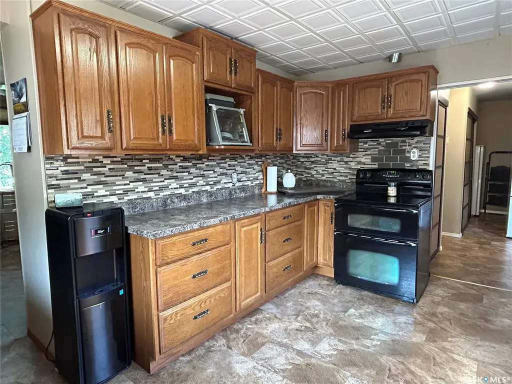 301 Tavistock Avenue Torquay SK S0C 2L0