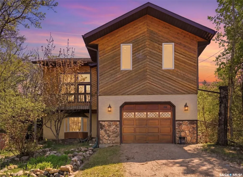 818 Pukwana Drive Manitou Beach SK S0K 4T1