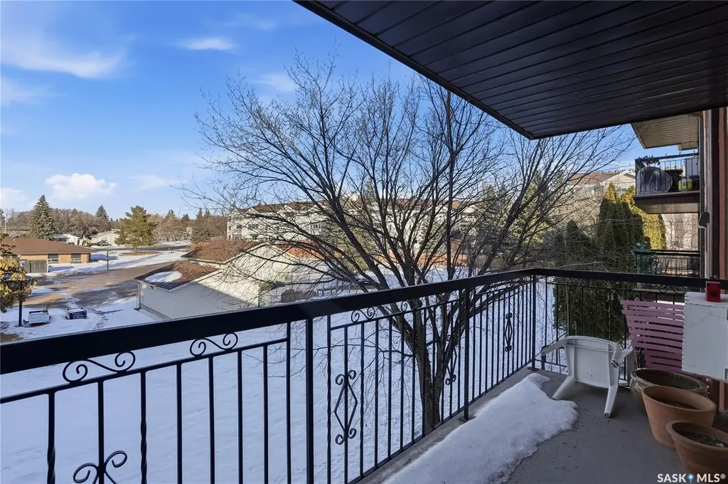 3130 Louise Street Saskatoon SK S7J 3L8