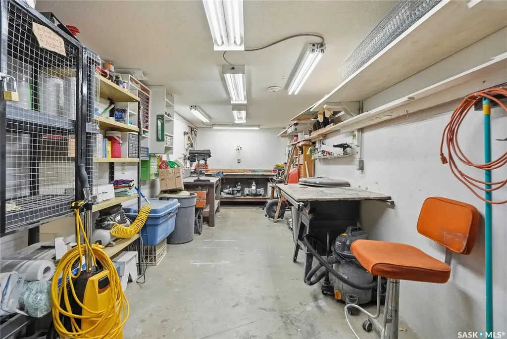 3130 Louise Street Saskatoon SK S7J 3L8