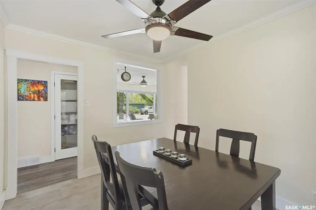 403 Willow Street E Saskatoon SK S7J 0C7