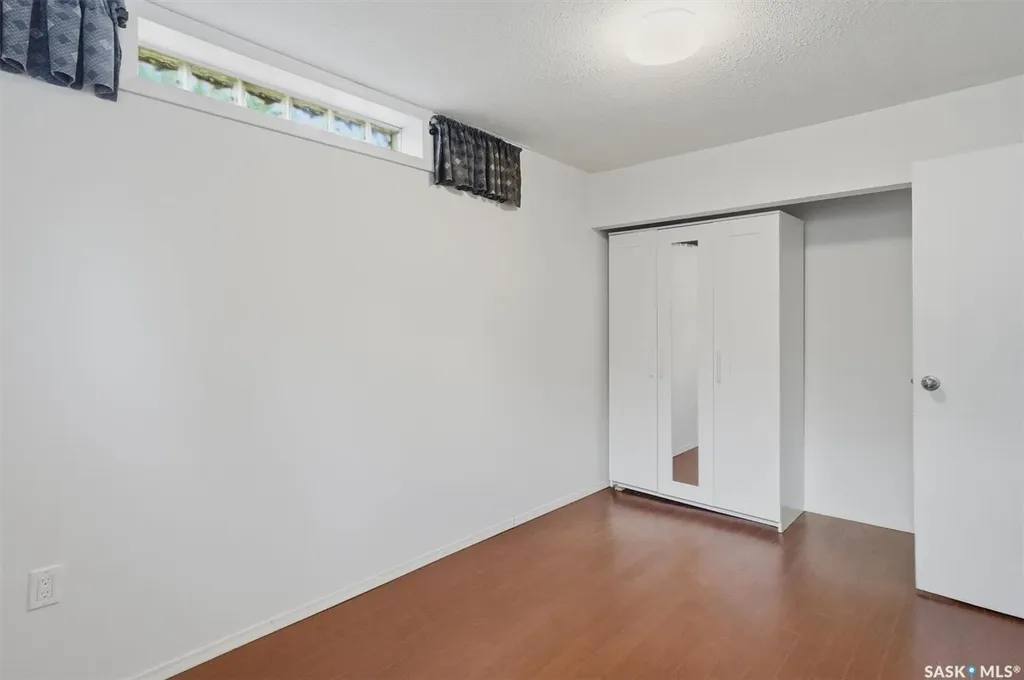 403 Willow Street E Saskatoon SK S7J 0C7