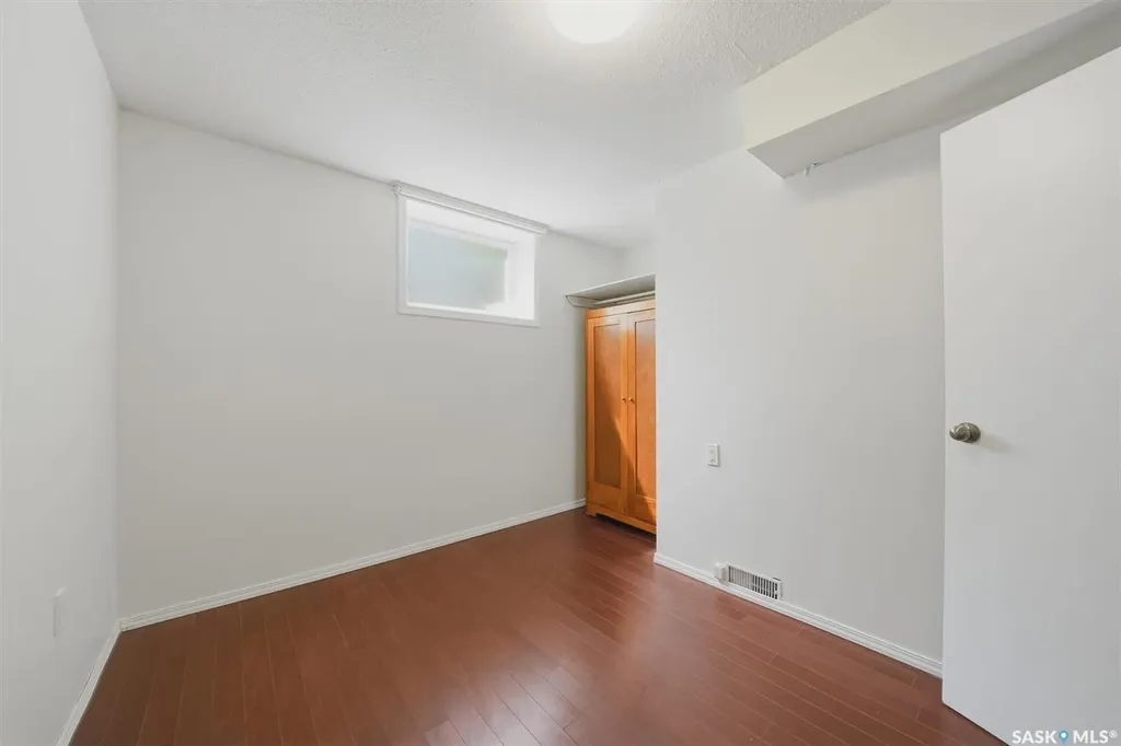 403 Willow Street E Saskatoon SK S7J 0C7