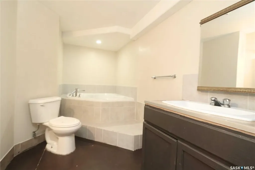 34 Laurier Avenue Yorkton SK S3N 1T7