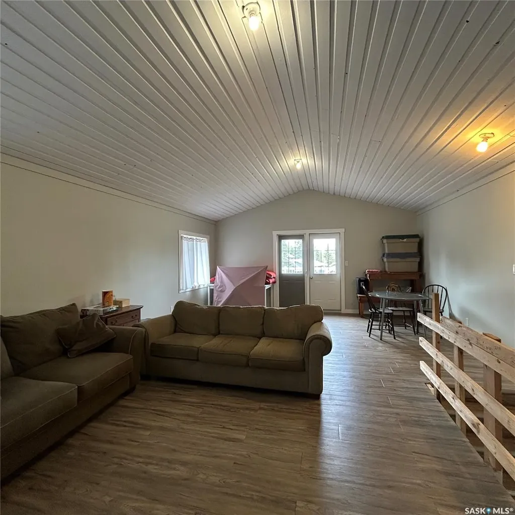 20 Nipew Place Candle Lake SK S0J 3E0