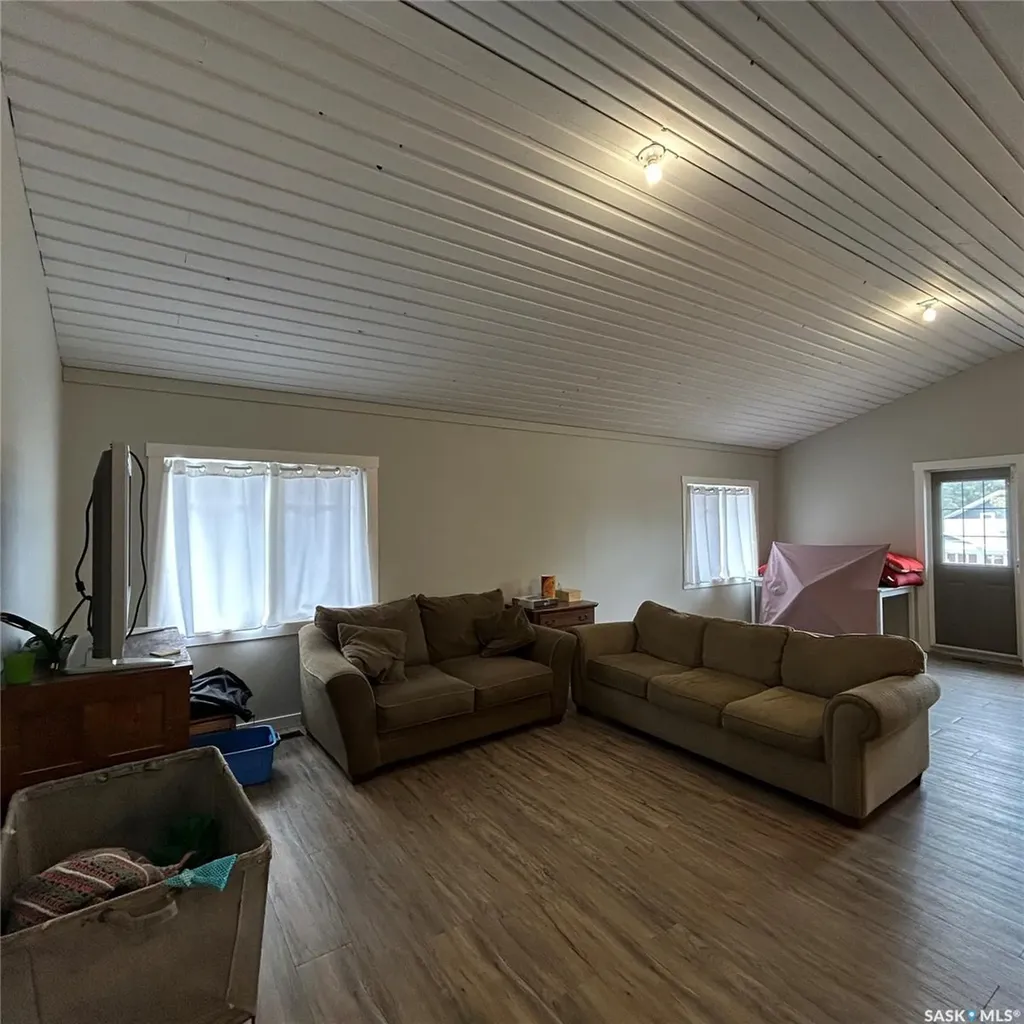 20 Nipew Place Candle Lake SK S0J 3E0