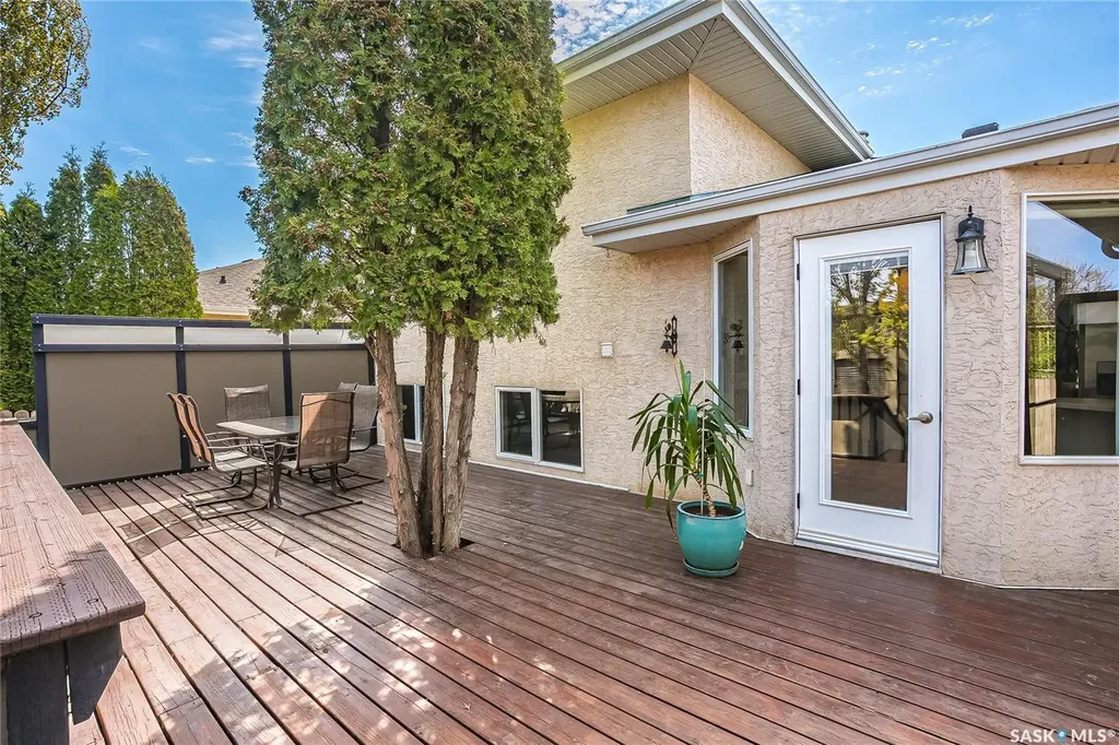 813 Derksen Place Martensville SK S0K 2T0