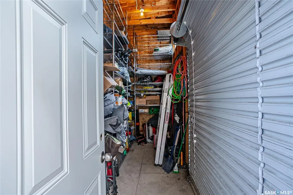 813 Derksen Place Martensville SK S0K 2T0