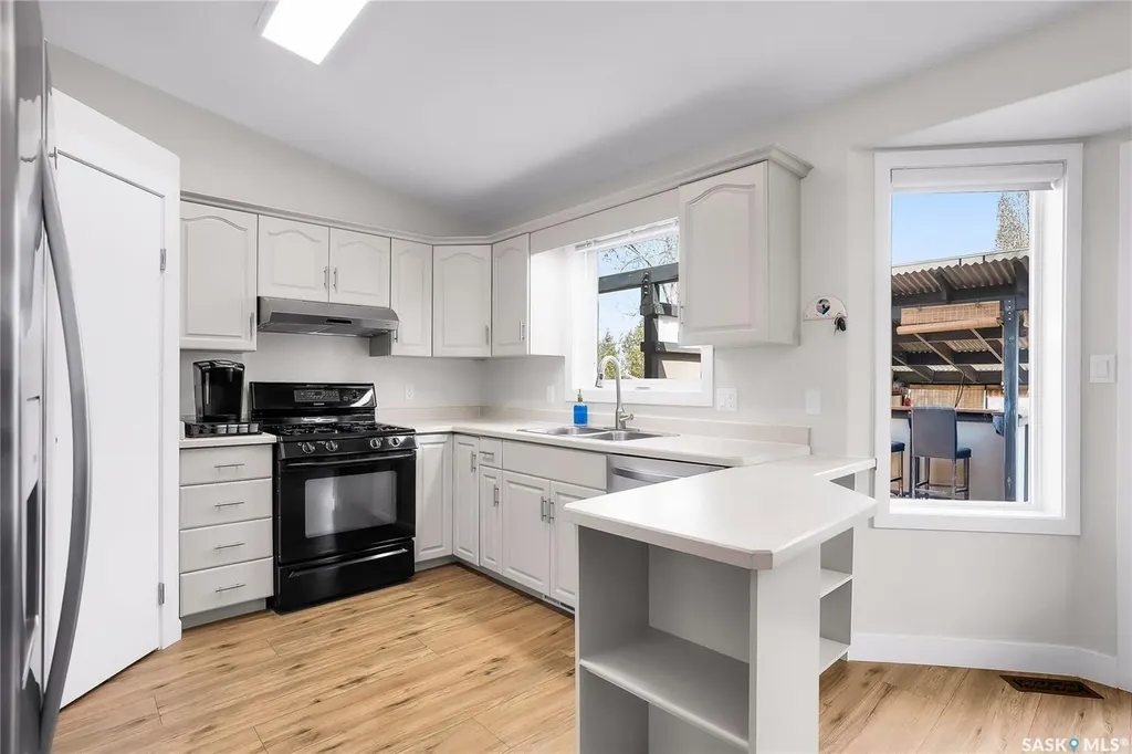 813 Derksen Place Martensville SK S0K 2T0