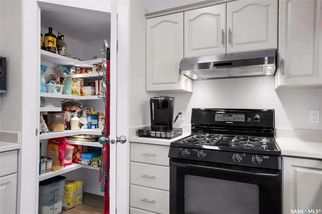 813 Derksen Place Martensville SK S0K 2T0