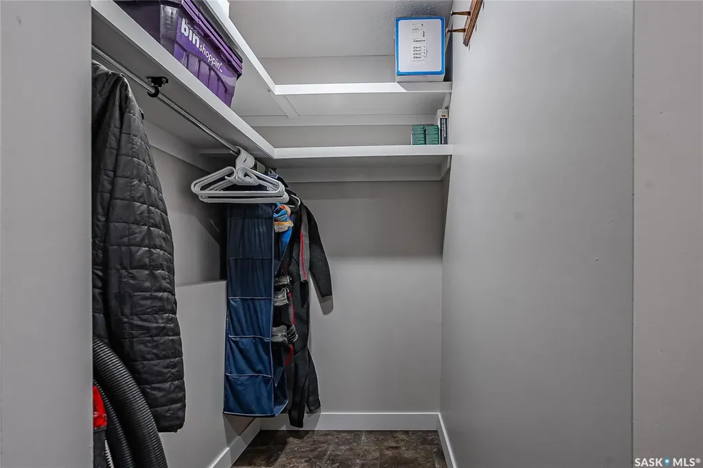 813 Derksen Place Martensville SK S0K 2T0