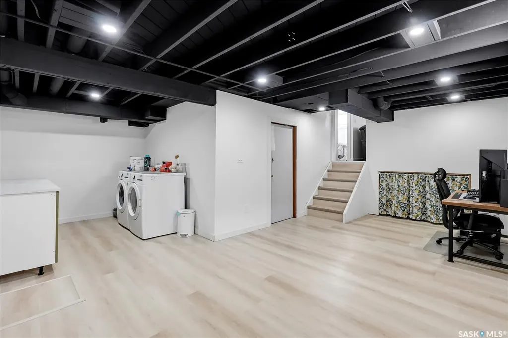 267 Upland Drive Regina SK S4R 5H5