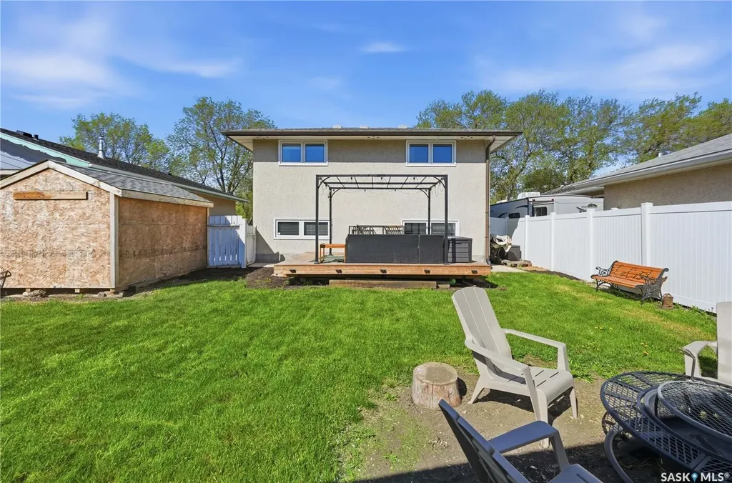 267 Upland Drive Regina SK S4R 5H5