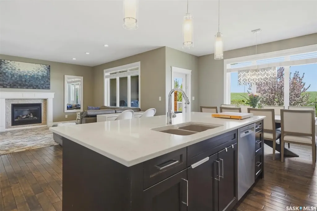 719 Salloum Crescent Saskatoon SK S7W 0N3