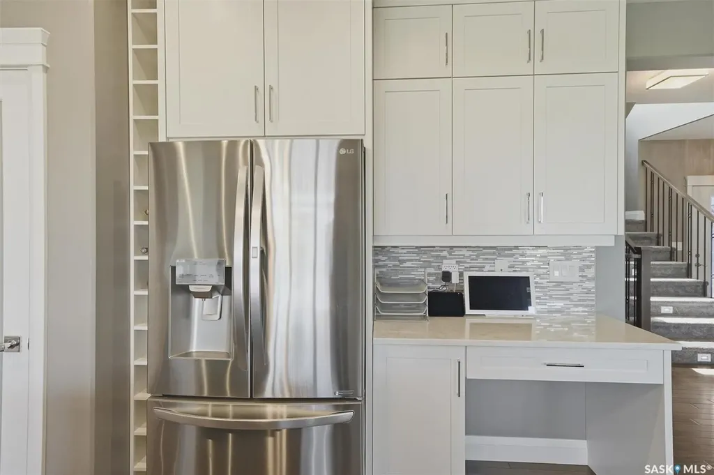719 Salloum Crescent Saskatoon SK S7W 0N3