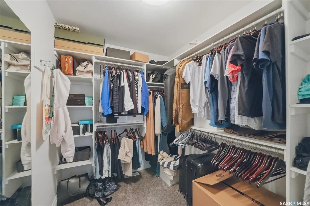 719 Salloum Crescent Saskatoon SK S7W 0N3