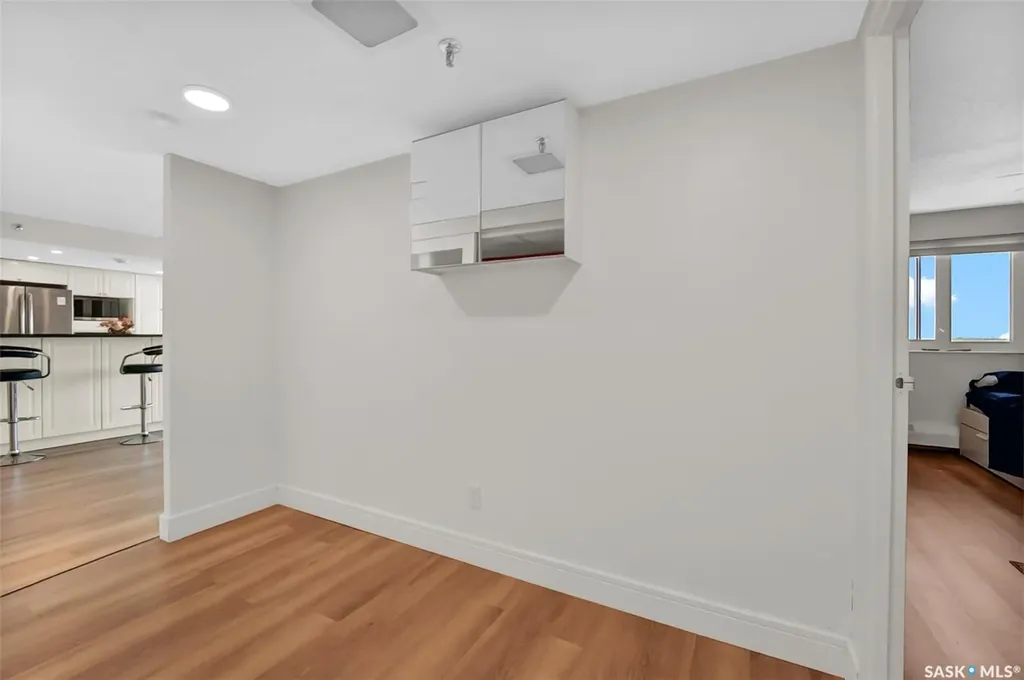 315 5th Avenue N Saskatoon SK S7K 5Z8